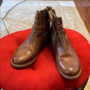 BedStu Brown leather sz 9 boots/booties